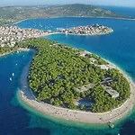 Amazing View With Swimingpool House Panorama *