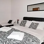 Amazing View With Swimingpool House Panorama Holiday home