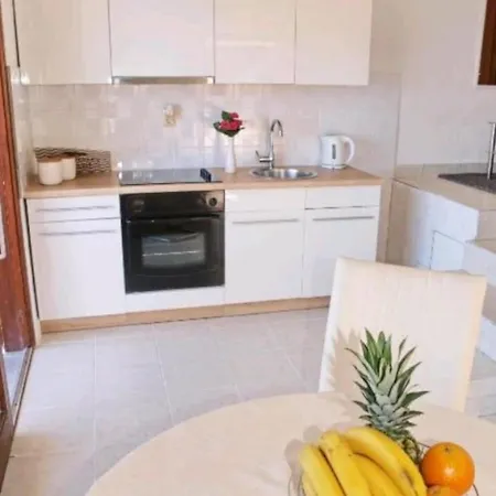 Amazing View With Swimingpool House Panorama בית נופש רוגוזניצה