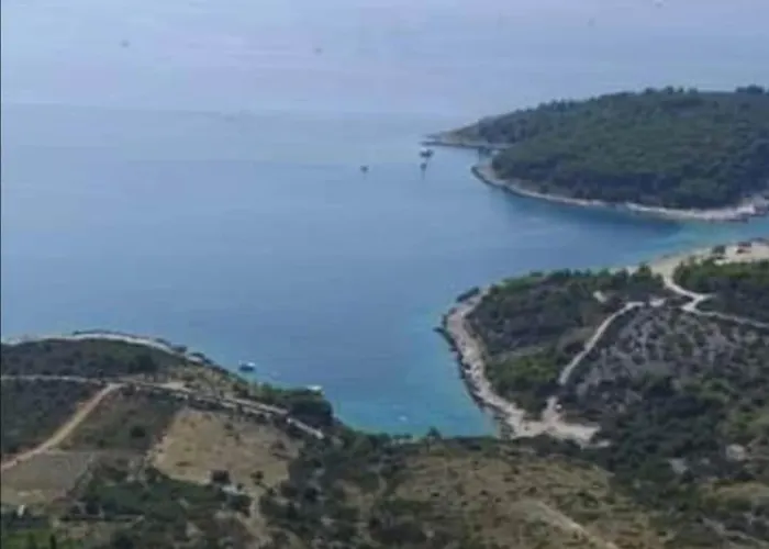 בית נופש Amazing View With Swimingpool House Panorama רוגוזניצה