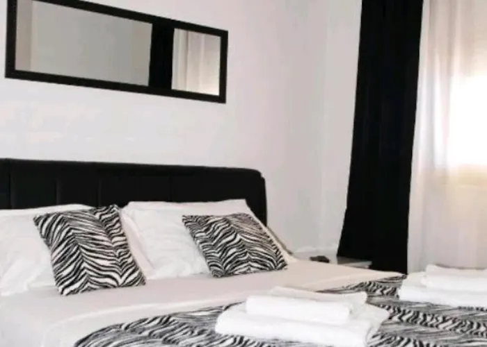 Amazing View With Swimingpool House Panorama רוגוזניצה